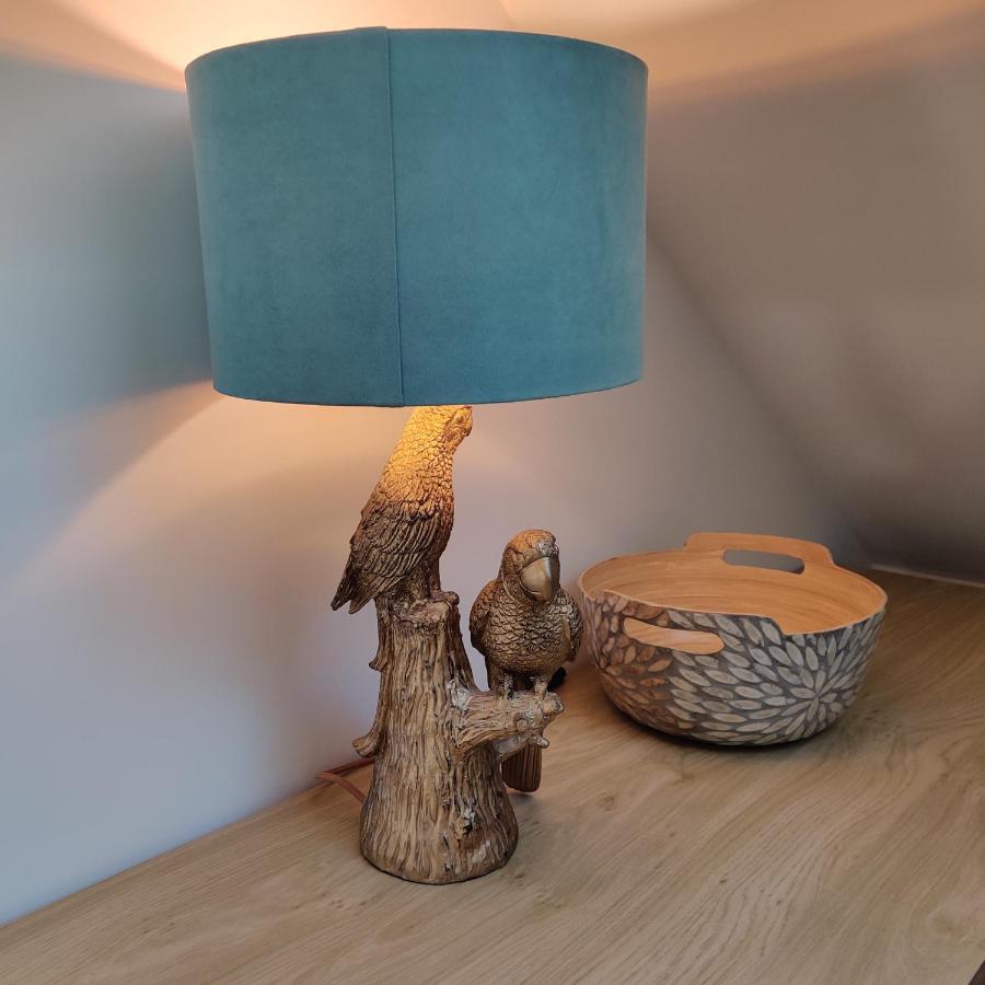 Delightful & Picturesque Modern Detached Apartment, Next To Chester Zoo, Near Park And Ride To City Centre Eksteriør bilde